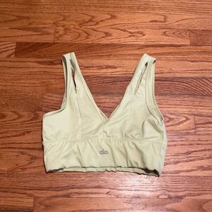 Alo Yoga Sports Bra Size Medium